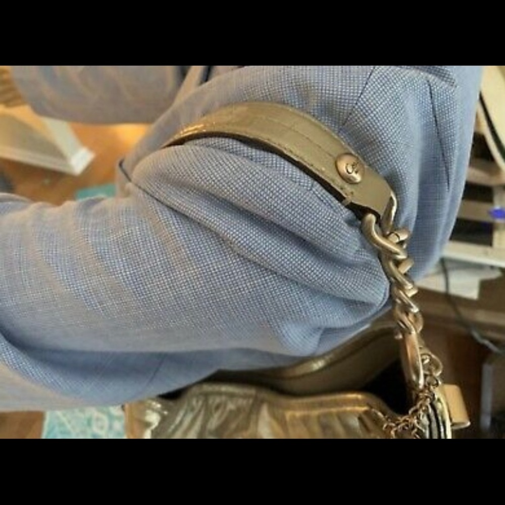 Coach Metallic handbag Mint condition New w/o tags - Picture 9 of 9